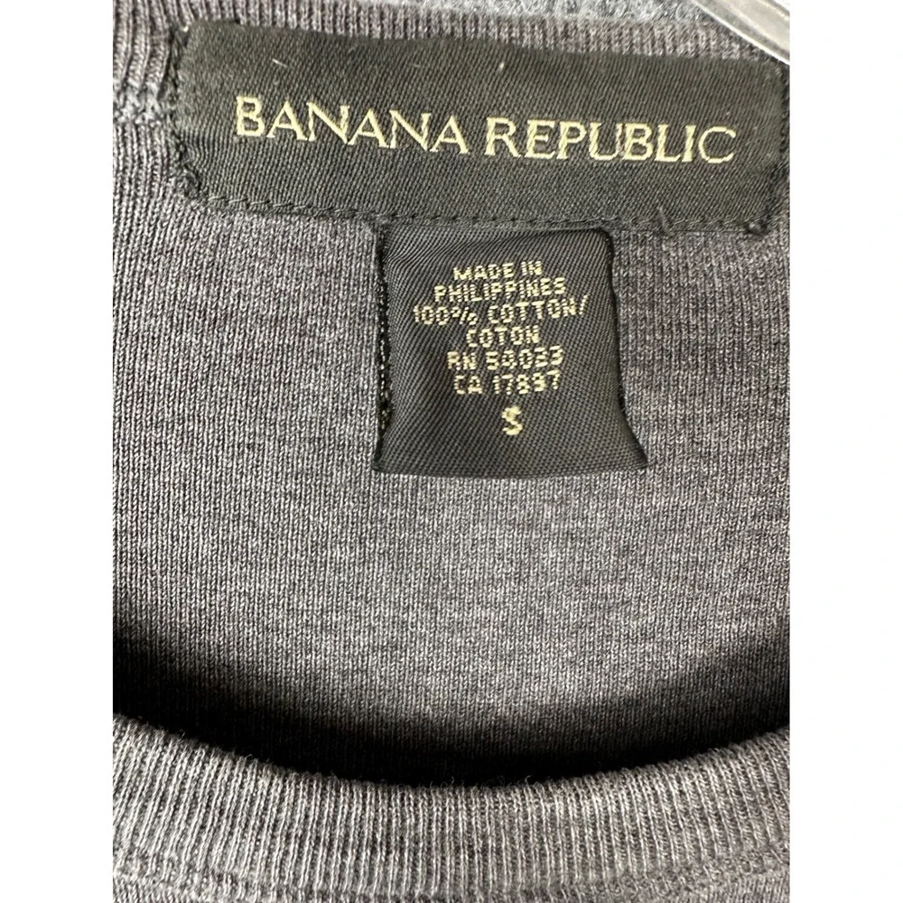 Banana Republic Vintage Mens Long Sleeve Cotton Tee Shirt Size S Grey Casual
